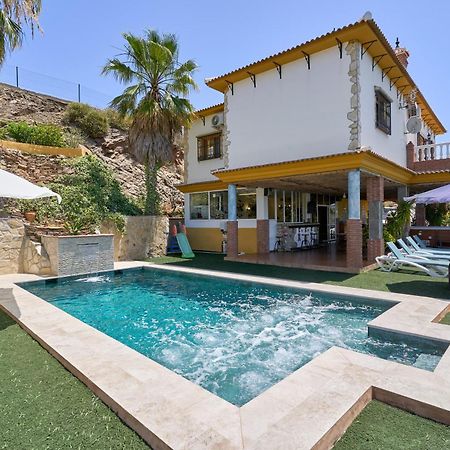 فيلا Cortijo La Encina Sayalonga المظهر الخارجي الصورة
