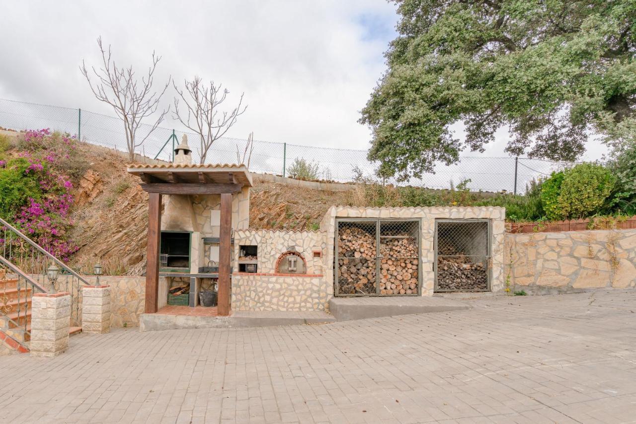 فيلا Cortijo La Encina Sayalonga المظهر الخارجي الصورة